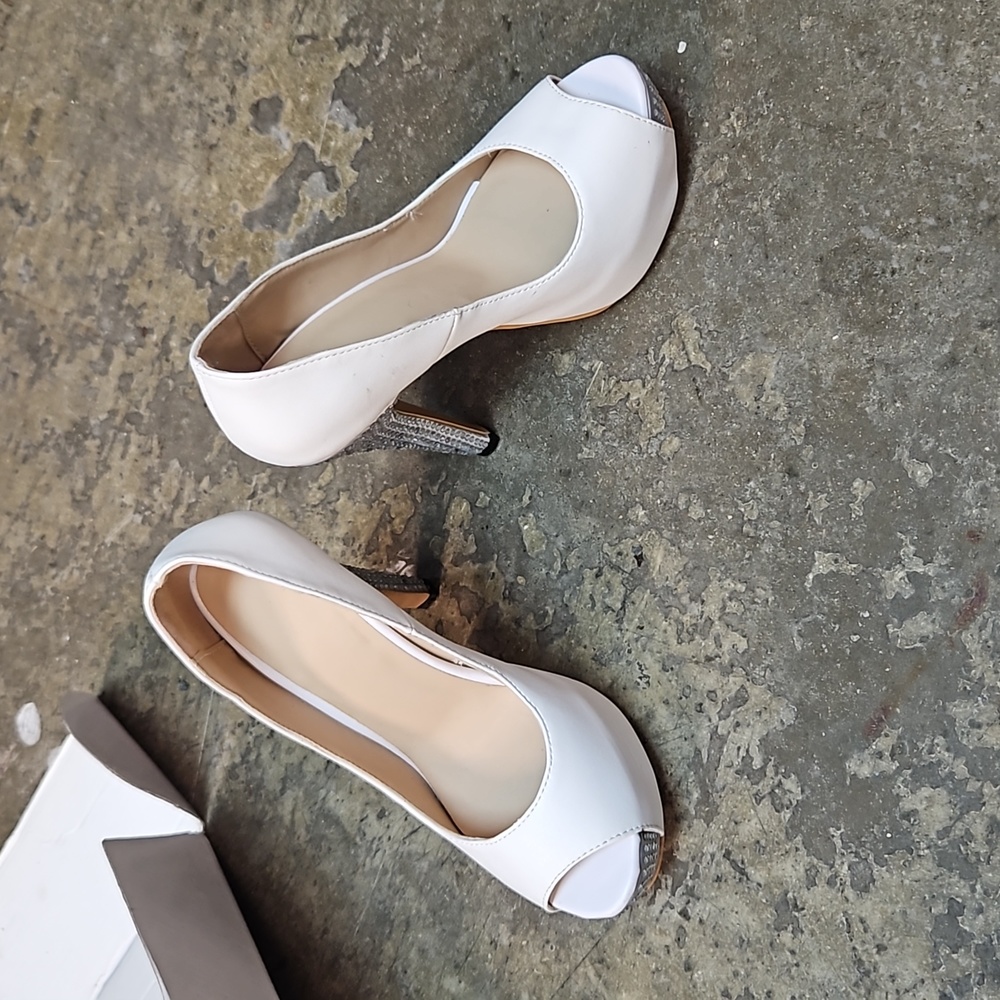 White Open-Toe High Heel Pumps with Crystal-Studded Heel - Picture 4 of 12